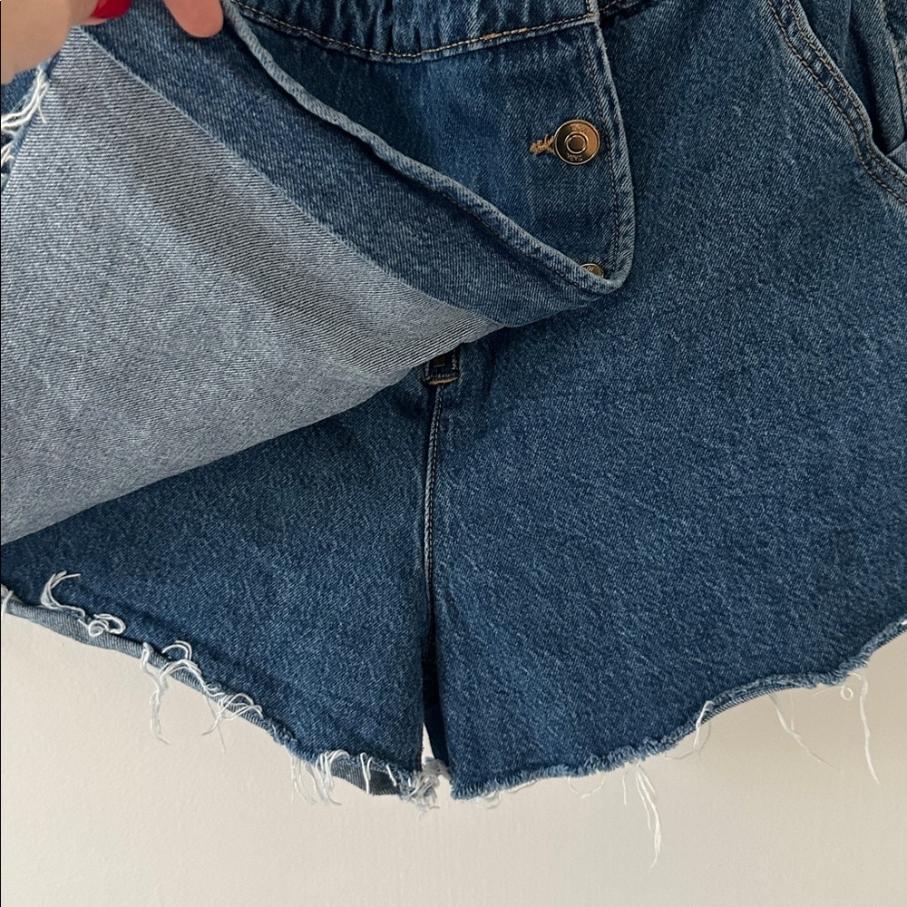 Zara Asymmetrical Denim Skort - Picture 4 of 4